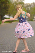 Retro Kitties - Grey Milkshakes