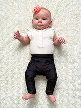 The Dragonfruit Leggings (Discontinued)